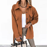 Damen nan oversized Hemdjacke aus Wollmischung mit aufgesetzten Pattentaschen Drune – Karamell