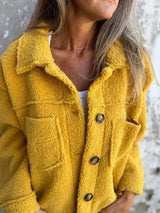 Tirina - Teddyjacke mit Knopfverschluss – Gelb