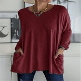 Damen nan oversized Longsleeve-Tunika mit Rundhalsausschnitt, überschnittener Schulter und aufgesetzten Taschen Drune – Weinrot