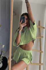 Damen-Set mit Crop-Top & Shorts aus Waffelstrick – lässig und bequem – Grün
