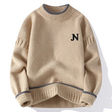 Nathanael - Minimalistischer Stil für den Winter – Beige