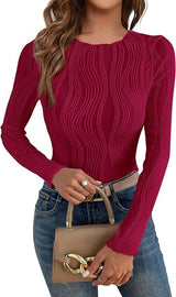 Damen nan figurbetontes Rippstrick-Longsleeve mit Wellendetail und Rundhalsausschnitt Drune – Weinrot