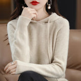 Olivia Klein Gestrickter Pullover mit Kapuze – Beige