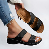 Lynn | Elegante orthopädische Sandale für Damen – Schwarz
