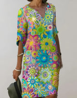 Fauna – Kleid mit leuchtenden Blumen – Grün
