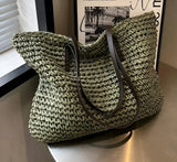 Boho Damentasche – Handgewebte Strandtasche mit Quasten & Details – Grün