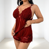 Milena | Zartes Nachtwäsche-Set aus Spitze – Weinrot