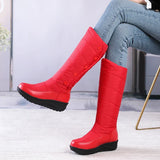 Althea™-Stiefel mit Fleecefutter und Wärmeisolierung – für warme, stabile und geschützte Füße im Winter. – Rot