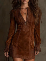 Gina™ – Kurzes Kleid aus Wildleder mit Spitze – Feminin & Saffiniert – Braun