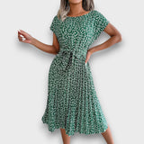 Florienne – Faltenkleid mit verspieltem Charme – Grün