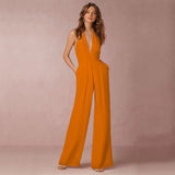 Solennea – Eleganter Neckholder-Jumpsuit – Orange