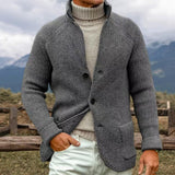 Mark | STRICKJACKE AUS GROBER STRICKOPTIK – Grau