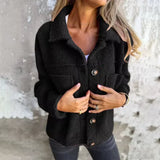 Tirina - Teddyjacke mit Knopfverschluss – Schwarz
