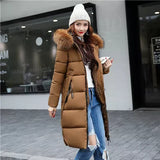 Fridli – langer wintermantel mit pelzkragen für damen – Khaki