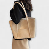 Serelina – Elegante Schultertasche mit Struktur – Beige