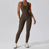 Miranda | Yoga Jumpsuit Mit Offenem Rücken – Gerösteter Kaffee