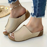 Elizabeth - Pantoletten mit Keilabsatz – Beige