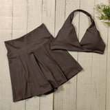 Fitness und Workout Kleidung – Braun