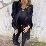 Valmonté™ Mantel im Poncho-Stil aus Weichem Garn mit Fransen und Handgearbeitetem Finish / Die Sanftheit des Winters trifft auf Französische Eleganz! – Schwarz