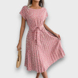 Florienne – Faltenkleid mit verspieltem Charme – Rosa