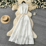 Alessa™ Set aus Floralbesticktem Tüll mit Zarter Eleganz – Weiß