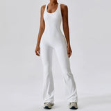 Alira | Yoga Einteiler Mit Figurbetontem Design & Flare-Bein – Schwanweiß