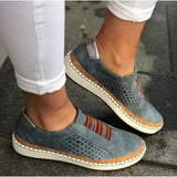 Mateo - Slipper mit Perforierungen – Grau