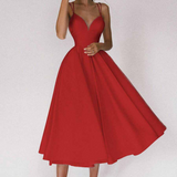 Kali - Elegantes Kleid mit V-Ausschnitt – Rot