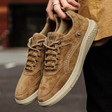 Zayn | Elegante Wildleder-Sneaker – Braun