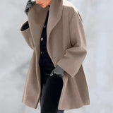 Damen-Wintermantel mit strukturdesign | Schnittdesign – Braun