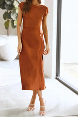 Harmony - Elegantes Slik-Kleid – Hellbraun