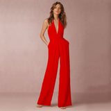 Solennea – Eleganter Neckholder-Jumpsuit – Rot