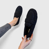 Solenne | Warme Slipper mit elegantem Design – Schwarz