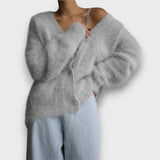 Laria – Kuscheliger Cardigan mit klassischem Schnitt – Grau