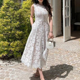 Elorien™ Kleid Mit Zarter Spitze und Fließender Passform – Weiß