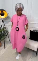 Zuzanna | Luftiges Sommerkleid mit Rundhalsausschnitt – Rosa