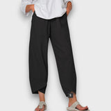 Neve – Leichte Sommerhose mit modernem Beinabschluss – Schwarz