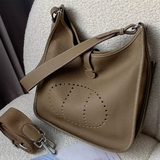 Vegane Leder Schultertasche – Stilvolle & Nachhaltige Handtasche – Elefantengrau