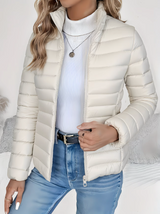 Valeria | Leichte Steppjacke mit zeitloser Eleganz – Gebrochenes Weiß