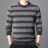 Luc – moderner gestrickter herrenpullover mit muster – Grau