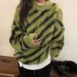 Hedvige – weicher, flauschiger pullover für damen – Grün