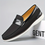 Hochwertige herren-loafer aus leder – elegantes schuhdesign – Schwarz