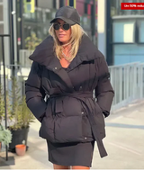 Luxuriöse wickel-pufferjacke für damen mit gürtelbund – Schwarz