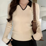 Maribel – damenpullover mit kontrastierendem kragen – Beige