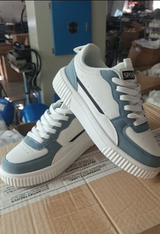 Tuzede - elegante und bequeme neaker für jeden tag – Hellblau