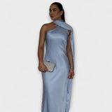 Elegantes Off-Shoulder Halter Maxikleid – Blau