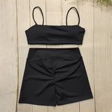 Kurze Fitness Kombination, Elegante Trainingsbekleidung – Schwarz
