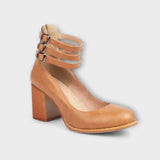 Alira – Pumps mit Knöchelriemen-Design – Braun