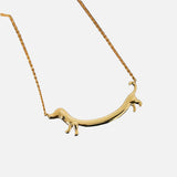 LILOU – Elegante Dackel-Halskette im stilvollen Goldoptik – Gold