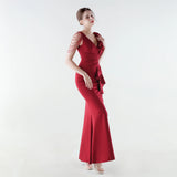 Aurielle™ Kleid mit Verziertem Schulterdesign und Premium-Verarbeitung – Bordeaux